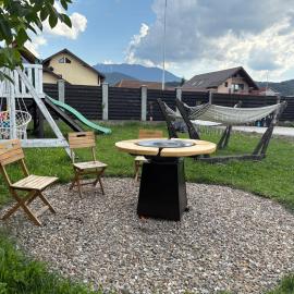 MIK Chalet, hotel v mestu Săcele