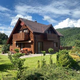 Chata Snowland, hotel a Valča