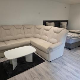 1-Zimmer Woh Souterrainwohnung, hotel in Mannheim