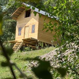 Viesnīca Towers Inn Cottage Mestijā