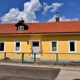 Das Markt 28 - Stilvolles Ferienhaus mit Garten in Kirchberg nahe Wexl Arena