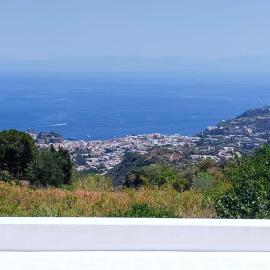 La Terrazza Sui Vulcani, hotel a Piano Conte