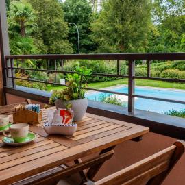 Monolago pool & view