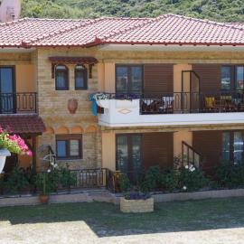 Studios Alexandros, hotel din Sarti