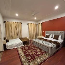 Grand Stone&Wood 3 Room Mansion