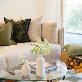 Dickson Stylish 2BR Retreat w Views n Parking
