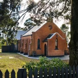 Glenlyon Church، فندق في Glenlyon