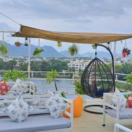 Raahi Backpacker's Hostel- Lake View, hotel a Udaipur