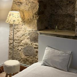 La Palma Cave Historic Stone Apartment in Old Town Cluj