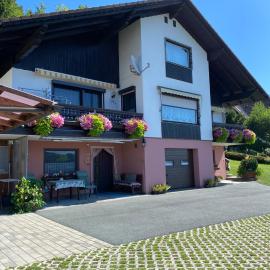 Ferienwohnung Zapfl Maria, hotel i Greisdorf