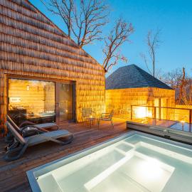 Pazar Homes, khách sạn ở Zánka