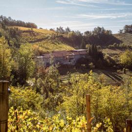 Borgo Isolabella - Wine & Vermouth Relais, hotel em Loazzolo