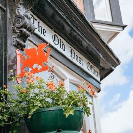 Old Post Office, hotell i Talgarth