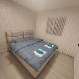 רוח של שלווה, hotel ad Ashkelon