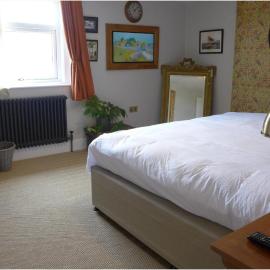 Royal Oak Retreat - Sleeps 6 Pub & Pet Friendly, ξενοδοχείο σε Lewes