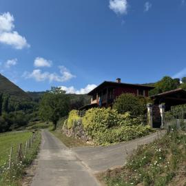 Casa La Escollera, hotel in Cangas de Onís