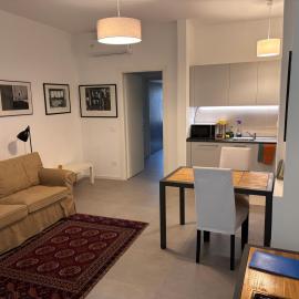 Garden Roots - Carozzi Apartments, hotel in Sesto San Giovanni