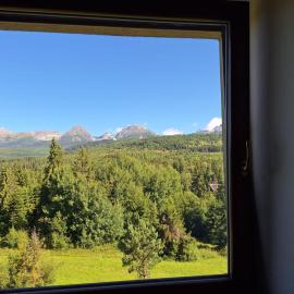 Apartman Lunette, hotel in Tatranska Strba