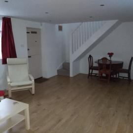 Annexe in rural idyll close to historical site, khách sạn ở Caerleon