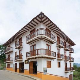 Hotel Madre Laura Jericó、ヘリコのホテル