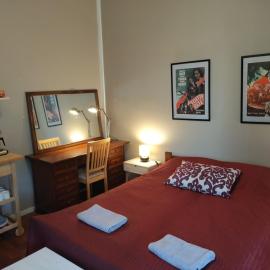 Brahe Suite, free parking garage