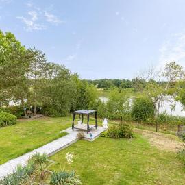 Nice Home In Erm With Wifi, ξενοδοχείο σε Erm