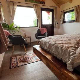 Glamping NA BREJGI, hotel a Filovci
