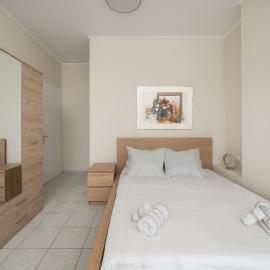 Bed & Flight, hotel a Markopoulon