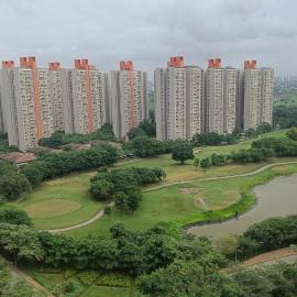 Teesta Suites at Lodha Belmondo Golf Resort 1BHK Apartments in Pune 어서 오세요, hotel v destinácii Pune