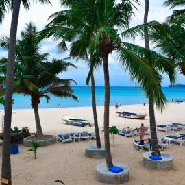 Golden Beach Cottages, hotel a Trincomalee
