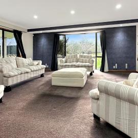 Spacious 5BR Family Escape on Busch Lane