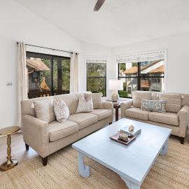 Harbour Oaks #310