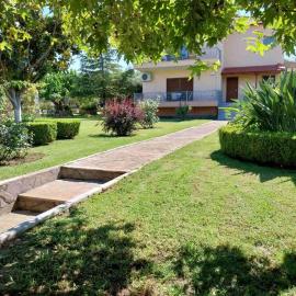 Georgias paradise villa and Garden