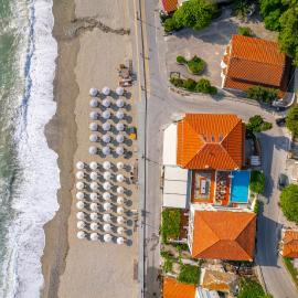 Kelly Beach Hotel