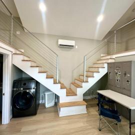 Tiny Private Room #4 in Shared 5BR House with Other Guests