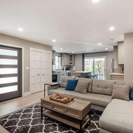 Newly rebuilt ultra clean designer home, hotel en Cupertino