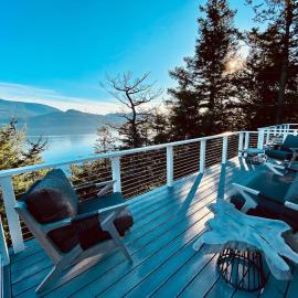 Luxury Waterfront & Views, Private Beach, Golfing