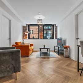 Spacious City Haven - Canal Views - City Centre, Hotel in Birmingham