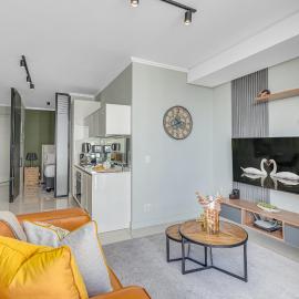 Believe Staycation-Ellipse Luxury APTs, Hotel in Midrand