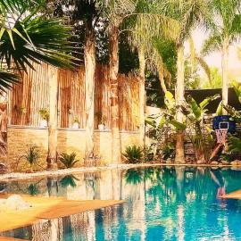Exotic villa-VIP-family only -housekeeper ,Billard,ping-pong,piscine privée chauffée-sur demande-
