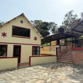 Cinco vientos, Hotel in Moniquirá