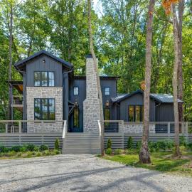 Starry Night on Monteagle-Retreat Waters Edge, מלון בTracy City
