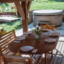 Chalet Dranse skiVTT - Mountain Voyages chalet, hotel in Saint-Jean-d'Aulps