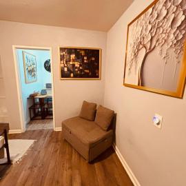 Cozy Studio Studio City Unit 6