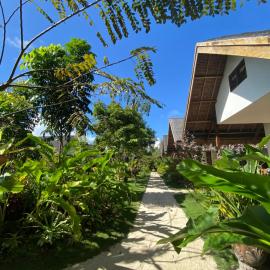 Villa Peray Siargao, hotel u gradu General Luna
