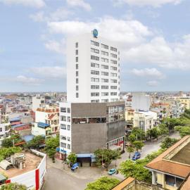Tru by Hilton Nam Dinh City Centre, מלון בNam Ðịnh