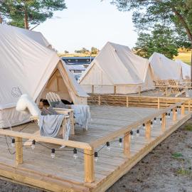 Topcamp Onsakervika - Tyrifjorden، فندق في Svensrud