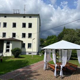 Viesnīca Silesia pilsētā Dlugopolezdroje