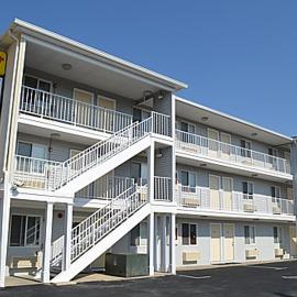 Sunset Motel, מלון בסי-סייד הייטס