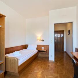 home2stay Apartments in Straubing NEU Smart TV WIFI Volksfest, ξενοδοχείο σε Στράουμπινγκ